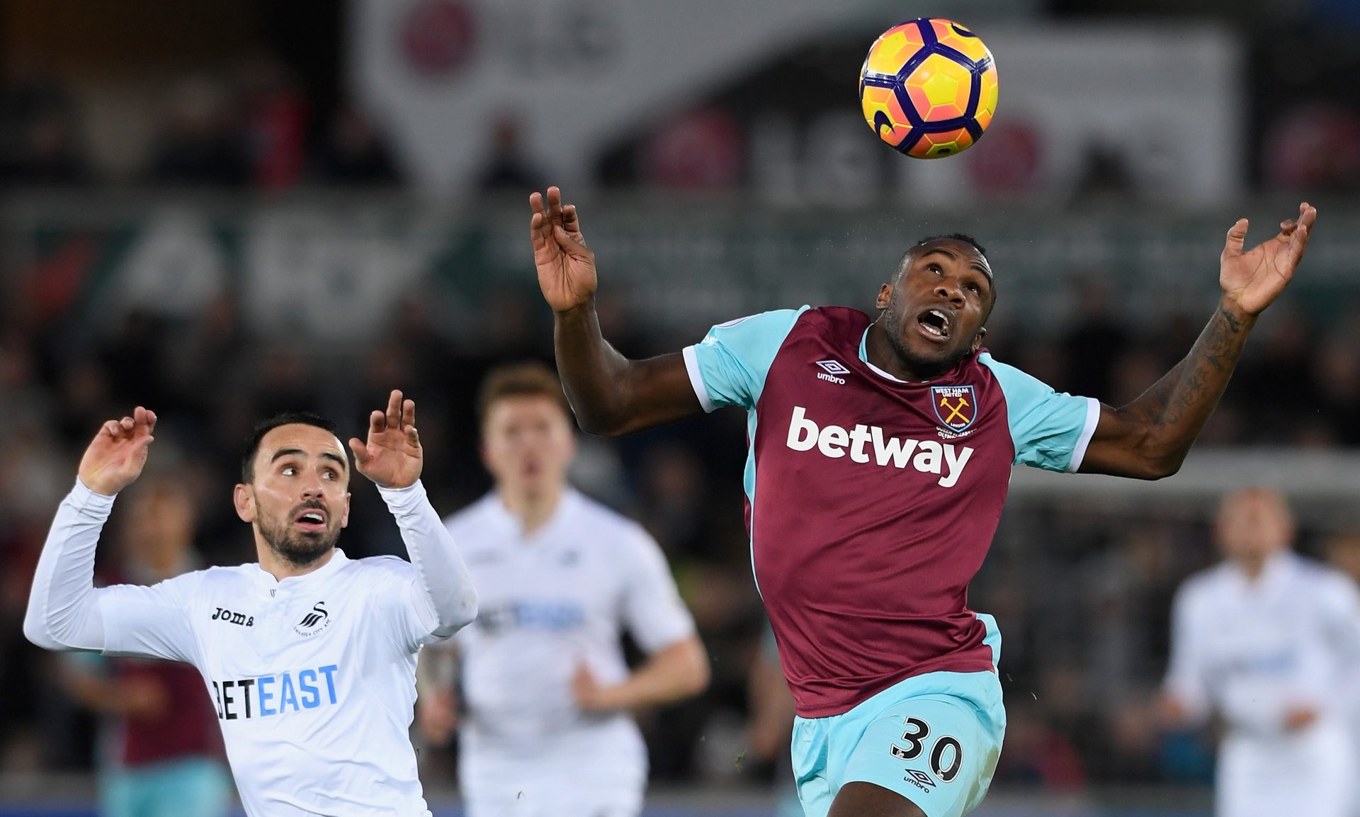 压力下仍能 压力下仍能